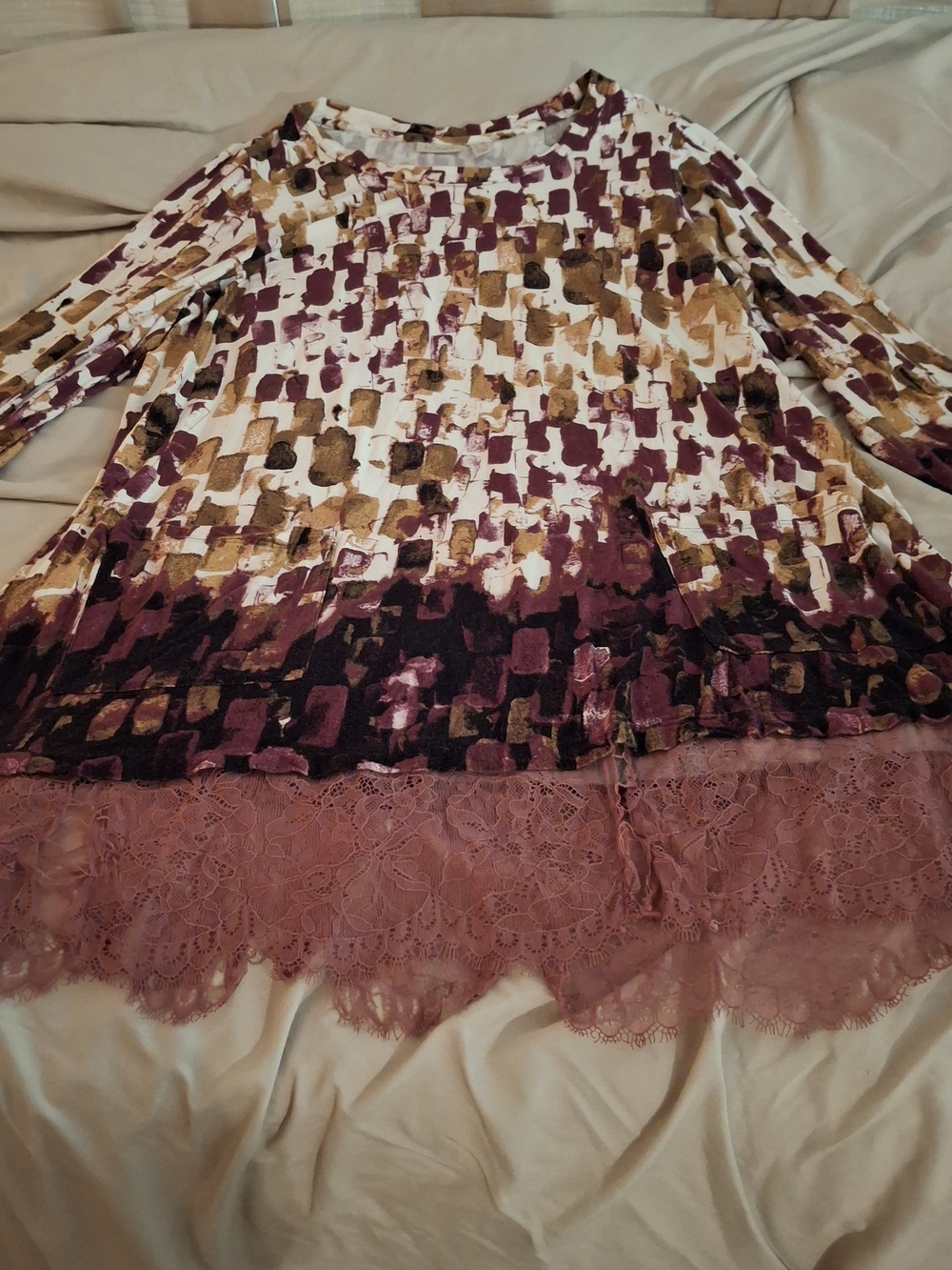 LOGO Women's Watercolor Print Tunic with Lace Trim in White, Burgundy & Gold - Picture 2 of 7